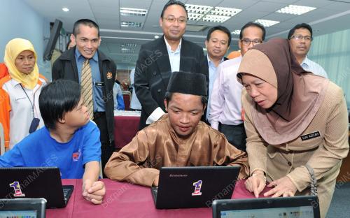 SB03_28022012_BERSAMA_OKU