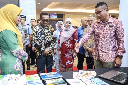 TUN MUSA AMAN RASMI ULANG TAHUN DBP KE 69