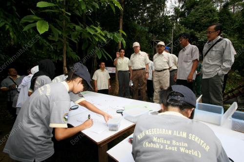 SB03_29012011_NAJIB2-1