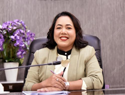 DR FARY AKMAL OSMAN
