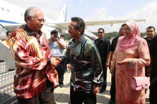 MOHD NAJIB TUN ABDUL RAZAK