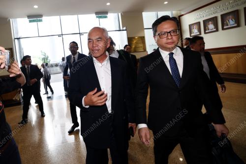 DATUK DR YUSOF YACOB