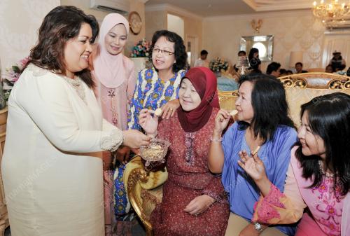 RUMAH TERBUKA HARI RAYA