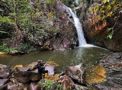 AIR TERJUN WASAI KABAR