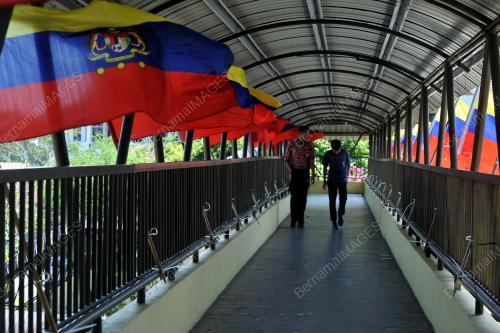 KIBAR BENDERA WILAYAH