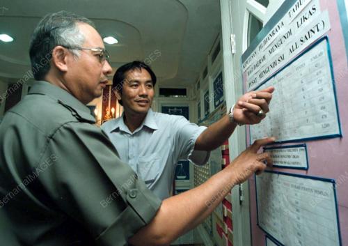 SB04-16_07_2001_DATUK_NAJIB_28012016