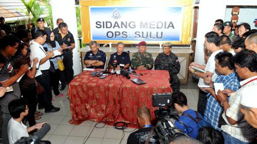 SB040_04022013_TUMPUAN