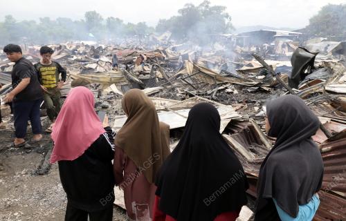 KEBAKARAN SETINGGAN KAMPUNG CEMPEKA LIKAS