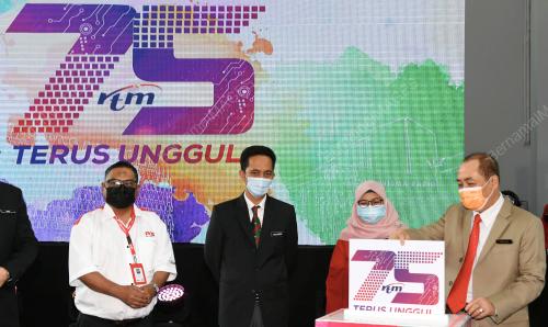 DATUK HAJIJI NOOR