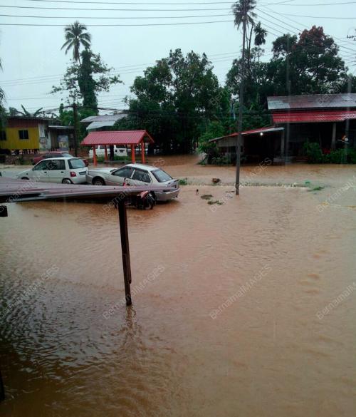 SB04_02012015_BANJIR