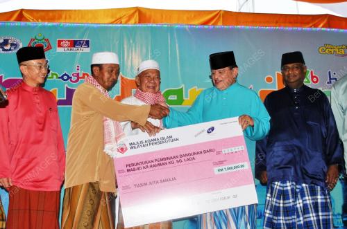 SB04_02072015_TENGKU