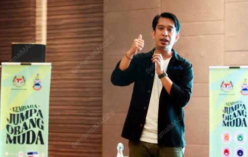 ADAM ADLI ABDUL HALIM