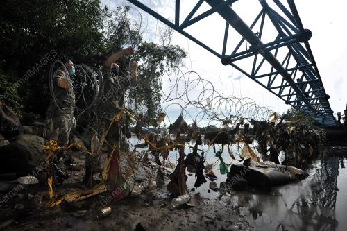 KAWAT DURI DAN SAMPAH PKPD