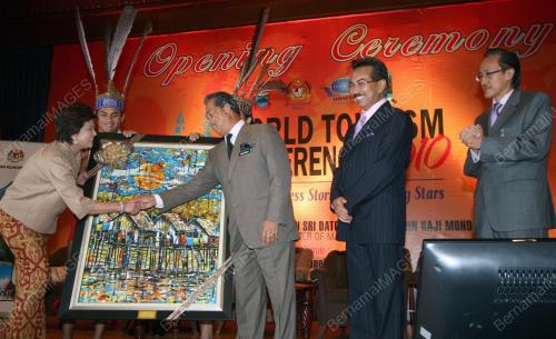 TAN SRI MUHYIDDIN YASSIN