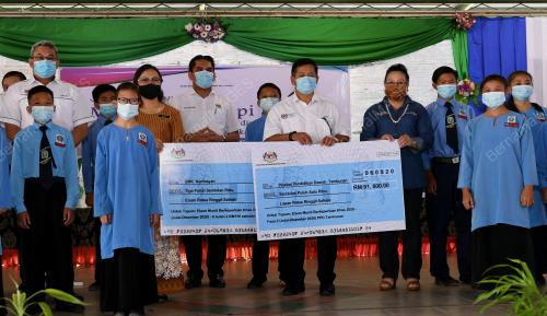 DR RADZI JIDIN