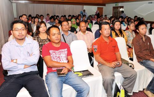 SB04_06112012_PESERTA