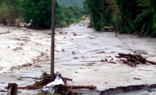 SB04_07082015_BANJIR
