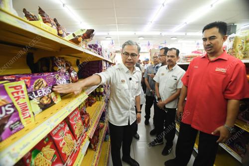 DATUK FAHMI FADZIL