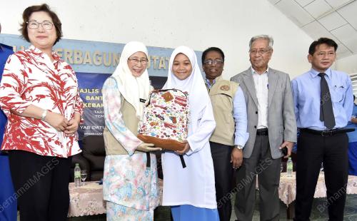 SB04_08022019_BANTUAN_BN2019022049832