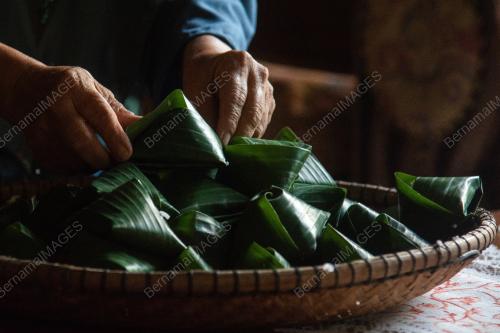 KUIH TRADISI TAPAI
