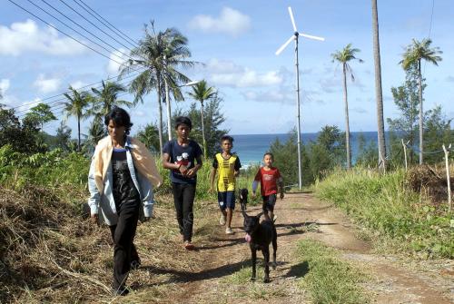 SB04_08122013_TENAGA