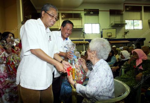 ISMAIL SABRI YAAKOB