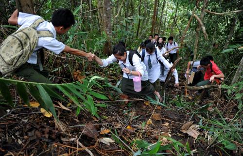 SB04_09052012_TANAH_RUNTUH