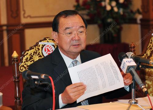 DATUK PETER CHIN FAH KUI