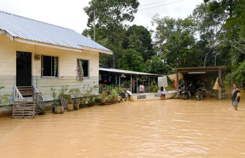 SB04_09112019_BANJIR