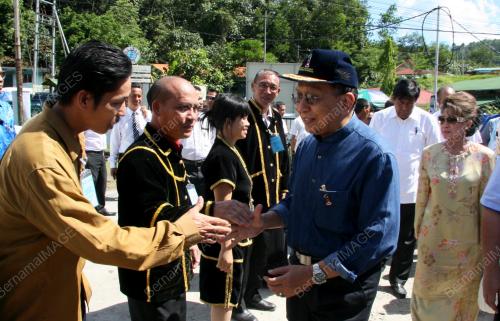DATUK SERI PANGLIMA DR RAIS YATIM