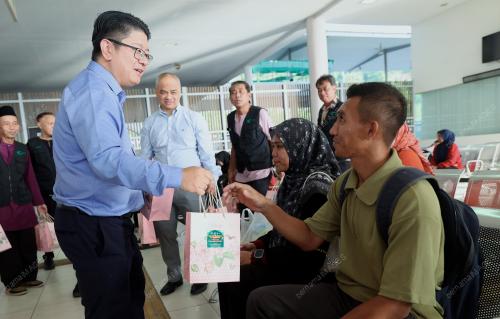 DATUK EWON BENEDICK