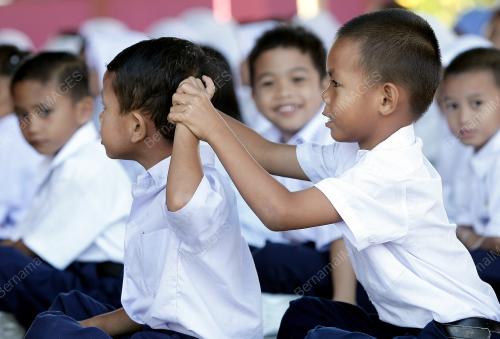 SB04_11032013_SEKOLAH