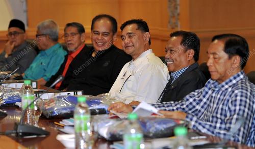 SB04_11092017_UMNO