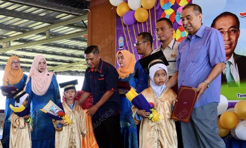 SB04_11112017_DT_SIJIL