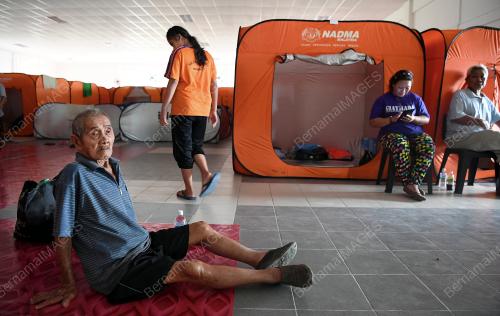 BANJIR DI MEMBAKUT