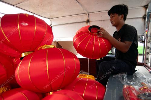 CHINESE NEW YEAR PREPARATIONS
