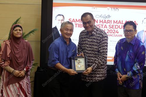 DATUK SERI DR.DZULKEFLY AHMAD