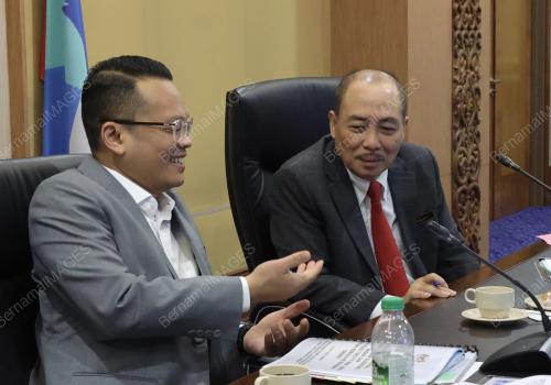 DATUK SERI HAJIJI NOOR