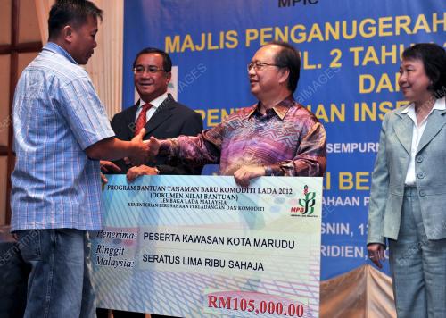 SB04_13082012_BANTUAN