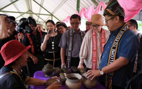 PESTA BADI KADAMAIAN