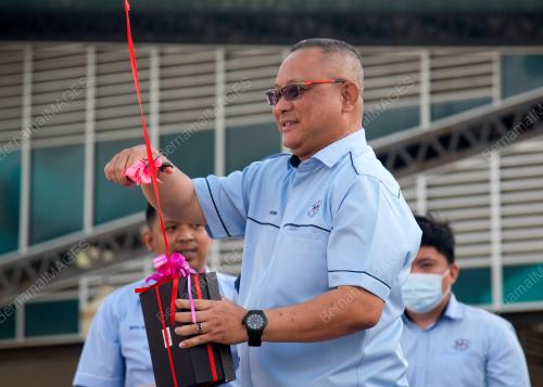 RITHUAN ISMAIL