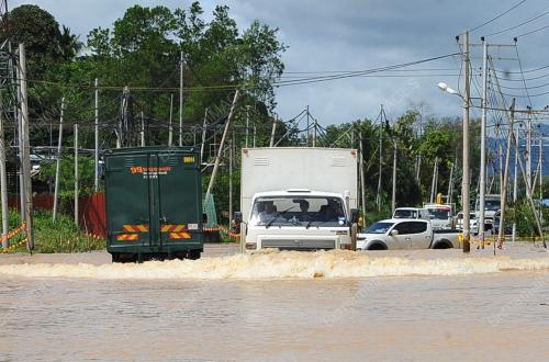 SB04_15082017_BANJIR