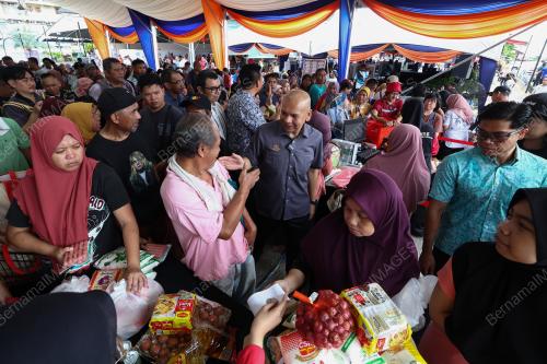 DATUK ARMIZAN MOHD ALI