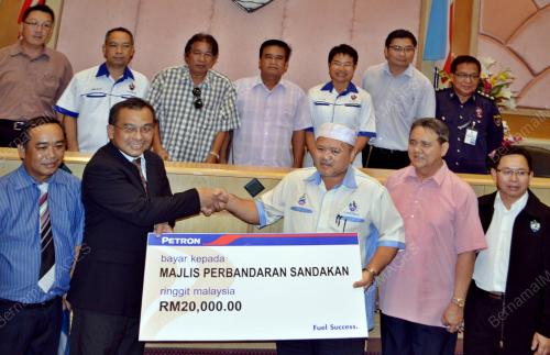 SB04_18062013_SUMBANGAN