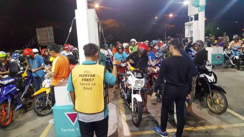 SB04_18062017_FREE_PETROL