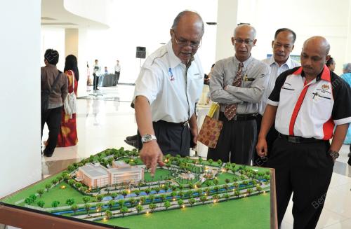 DATUK KAMARUDDIN SIARAF