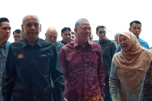 DATUK SERI FADILLAH YUSOF