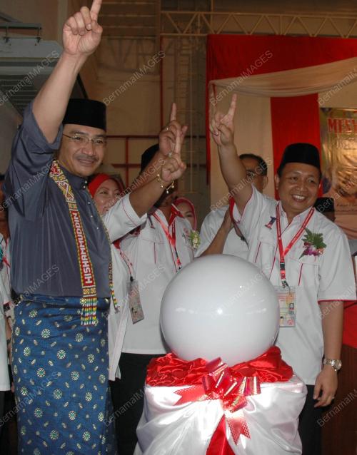 HISHAMMUDDIN HUSSEIN