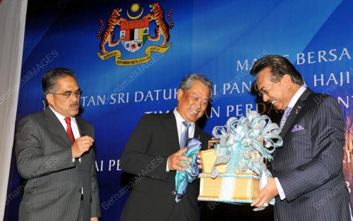 SB04_20112012_TPM