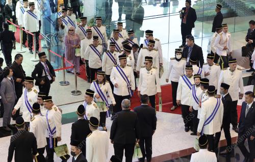 PERSIDANGAN KE-16 DUN SABAH
